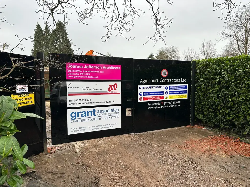 Hoarding panel by V Signs — Clarkes 24 Seven trade contractor site board, Hampshire